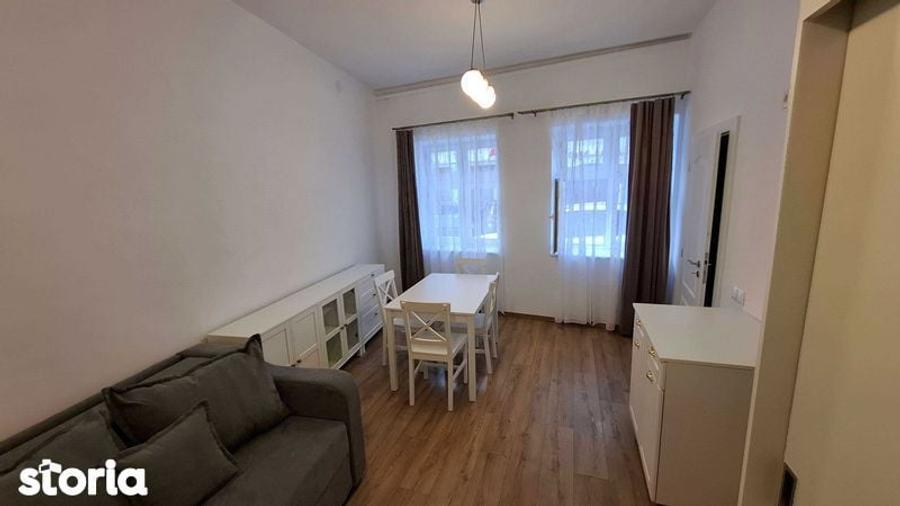 Inchiriez Garsoniera zona centrala (prima inchiriere) - 1