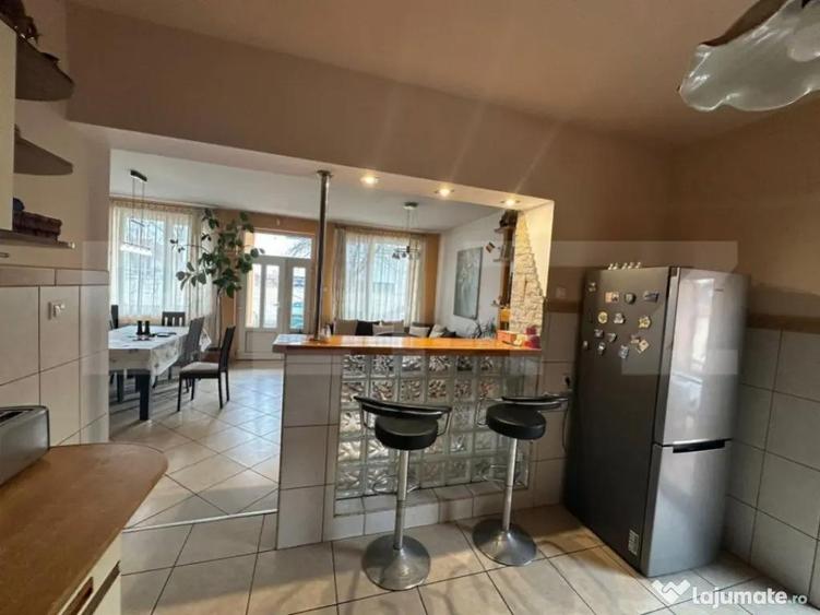 Casa Individuala cu 5 camere, SU=248mp / ST=761 mp, Zona Bla - 2