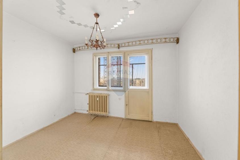 Apartament cu 3 camere de vânzare în zona Aurel Vlaicu - 4