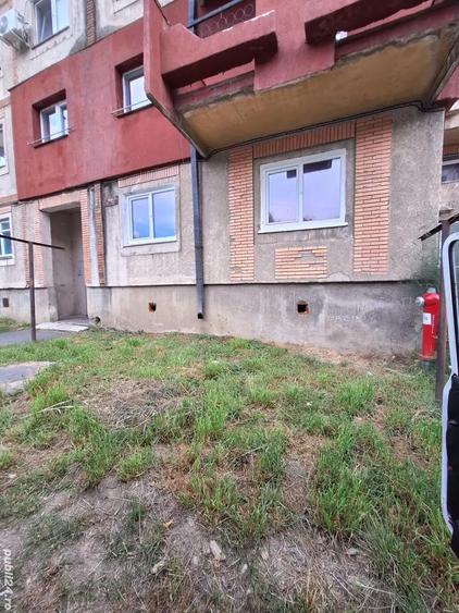 Apartament 3 camere decomandat - 8