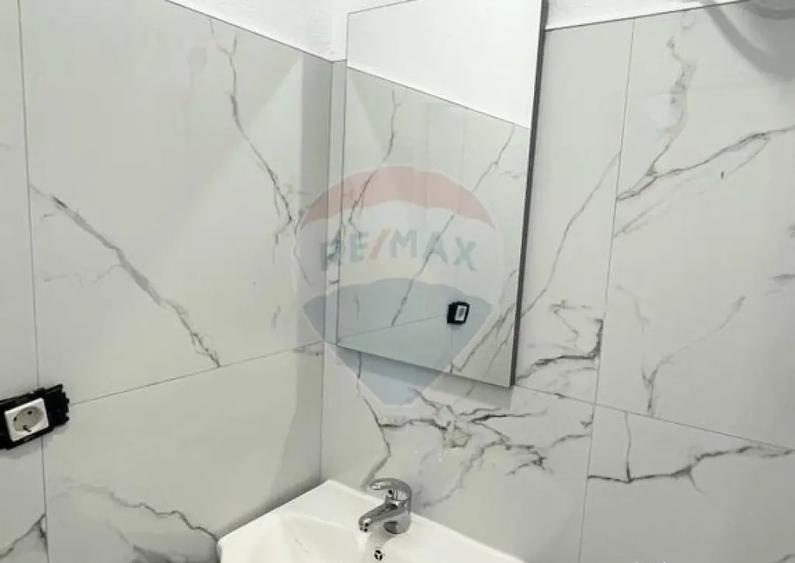 Spa?iu de birou in zona Podgoria - 1