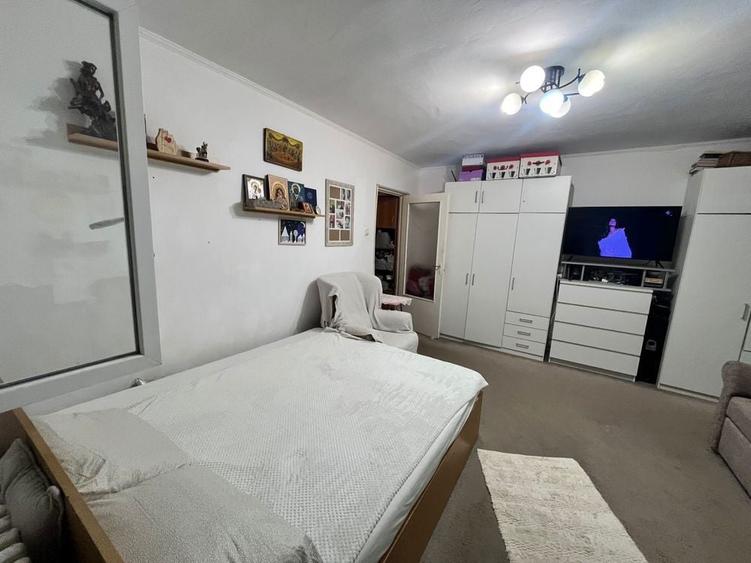 Proprietar vand Apartament 2 camere pe Spartacus in Rogerius - 1