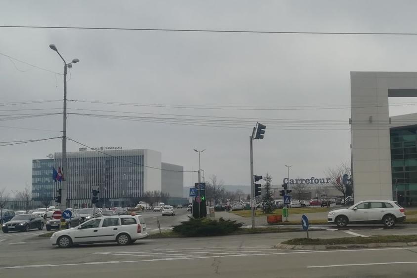 Birou, de 950 mp, în Nufărul