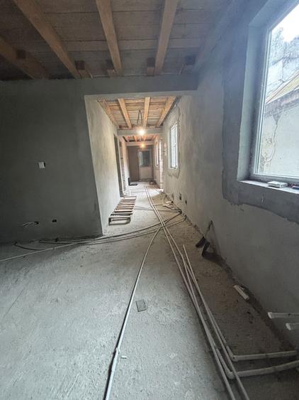 Vand Casa 3 camere la rosu cu teren 2200 mp - 4