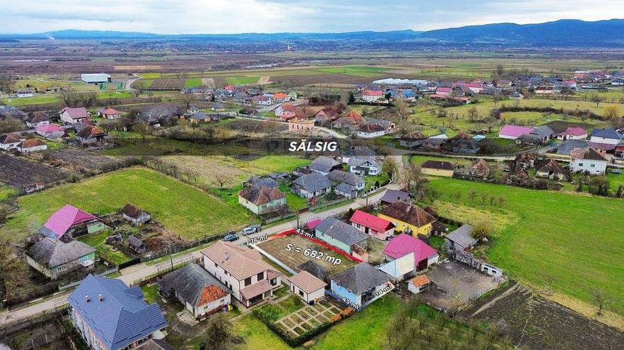 Constructie de caramida cu 3 camere de vânzare in centrul com. Salsig - 12