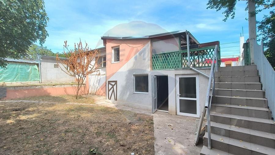 Casa cu teren de vanzare in zona Nord-Est Galati - 2