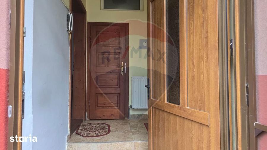 Casa / Vila cu 3 camere de vanzare in zona Central - 5