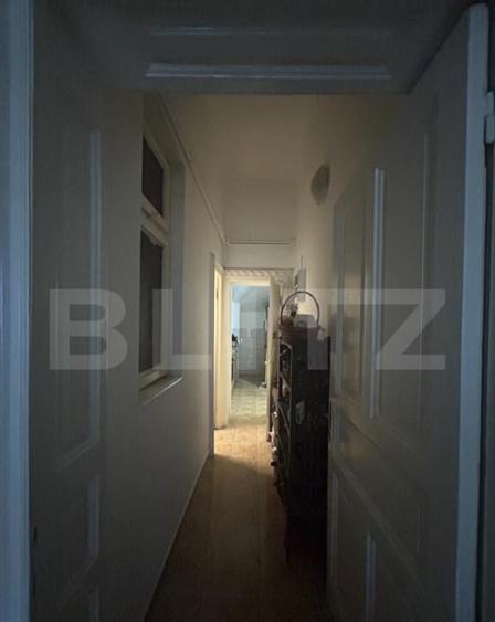 Apartament de vanzare 3 camere | Piata victoriei - 11