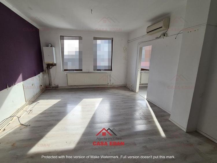 Spatiu comercial in Campina-- 95.000 E - 2