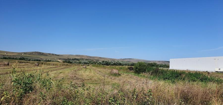 Teren zona mixta Sannicoara (NERVIA) - 1