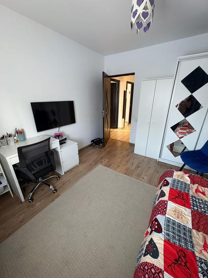 Apartament 3 camere – complet mobilat și utilat – Str. Tineretului 37 - 6