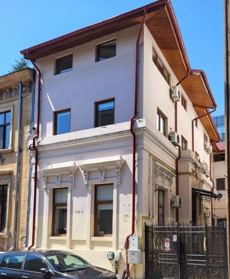 Vila de vanzare Romana - ASE - 1