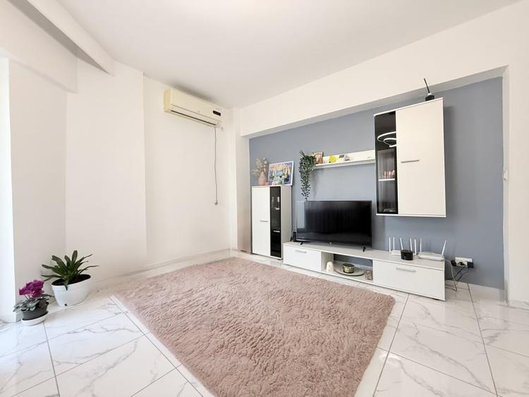 Apartament 2 camere de închiriat în Tomis II – living generos, balcon 19 mp - 2