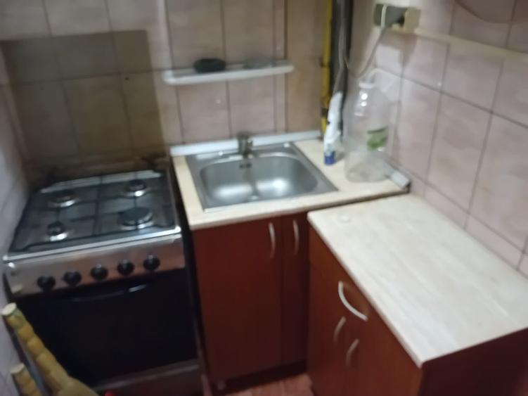 Garsoniera Piata Maratei 24mp etaj 2 la cheie renovata centrala termopan - 4