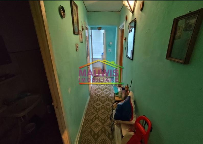 Vand apartament cu 3 camere in zona Bârcă – Rahova. - 7