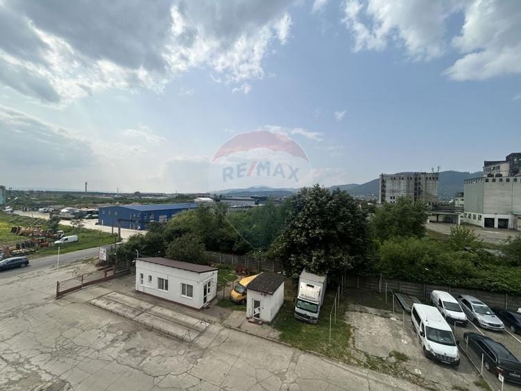 Spațiu de birouri / industrial de vânzare - 17