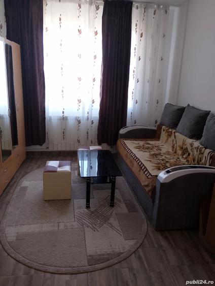 Vand garsoniera zona CET - 1