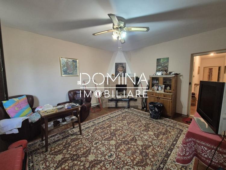 Vanzare casa situata in Targu Jiu, strada Bistrita - zona Panduri - 2