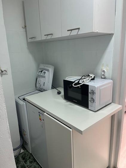 Garsoniera vis-a-vis de Abator, cu vedere spre parc - 7