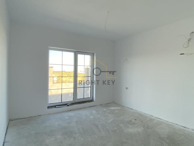 Oportunitate! Vila moderna 4 cam, asfalt, toate utilitatile! Comision0 - 13