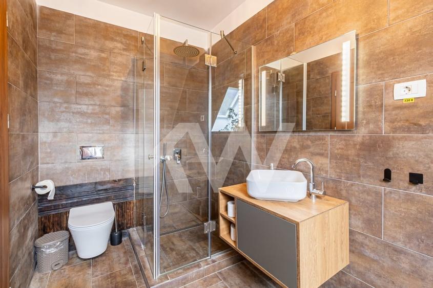 Investitie sigura: Pensiune Profitabila in Sacele! - 36