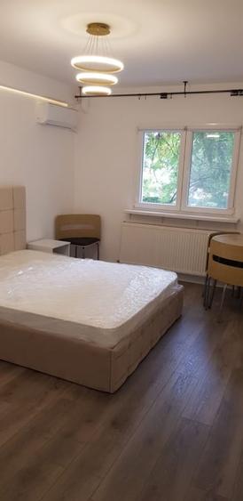 Garsoniera, 28 mp, decomandata, ac, zona Fizicienilor - 1