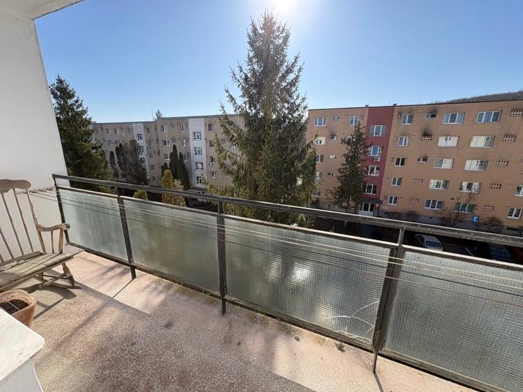 Ap. cu 3 camere, Aleea Clabucet nr. 1 - 2