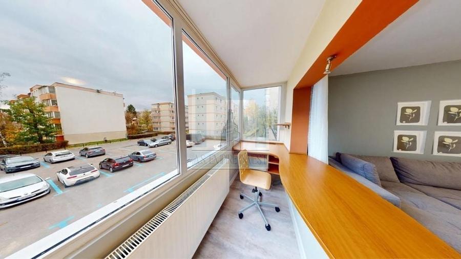 Apartament cu 3 camere decomandat, mobilat în Astra