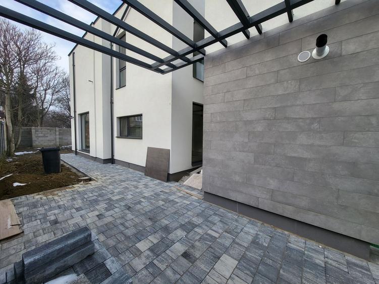 Comision 0%. Langa Iulius Mall. Zid despartitor dublu. Finisaje premium - 27