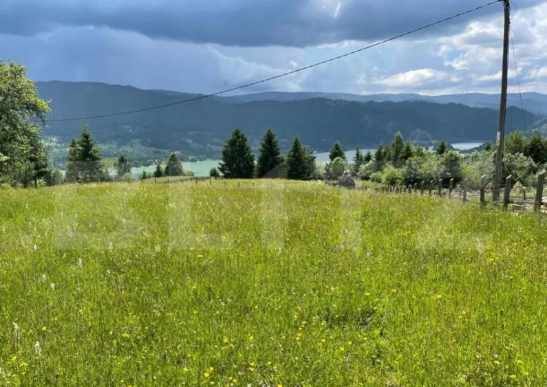 Teren Intravilan Colibita 1346mp cu Panorama asupra lacului - 2