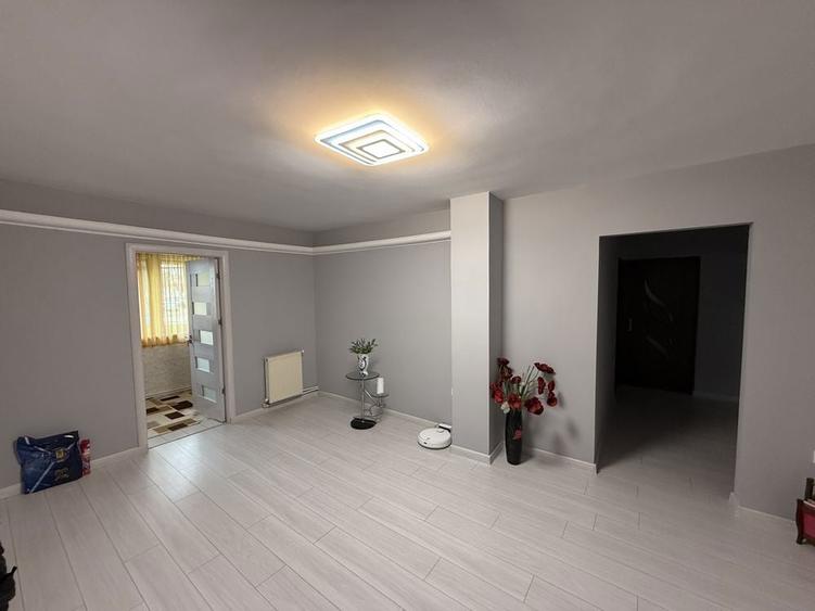 Apartament 4 camere - 5