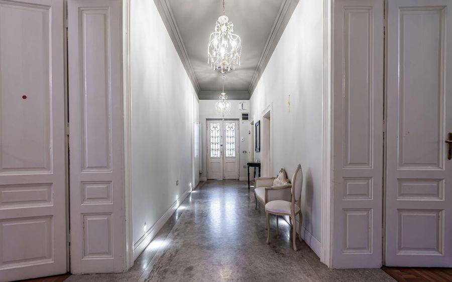 Apartament spatios cu 3 camere de LUX pe Metianu Comision 0 - 11