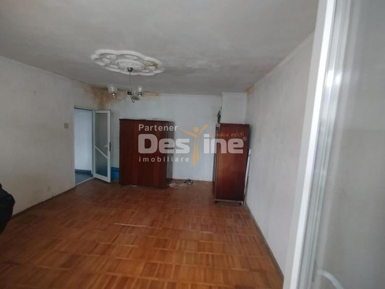 Grasoniera 42 mp strada Rozelor in spate la OMV 38.000€ - 1