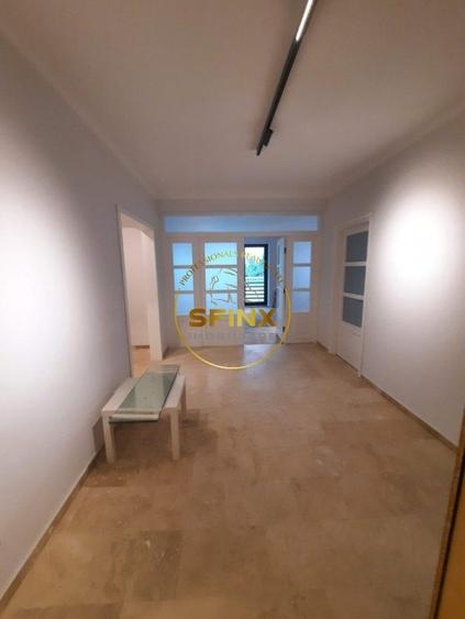 Parter, spatiu birou, beauty salon, stomatologie, oftalomologie, 2 intrari - 23