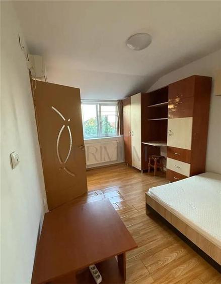 Garsoniera-Strada Lorena-Decomandata-AC - 1