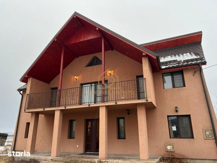 Casa cu 5 camere teren de 71 de ari - 1