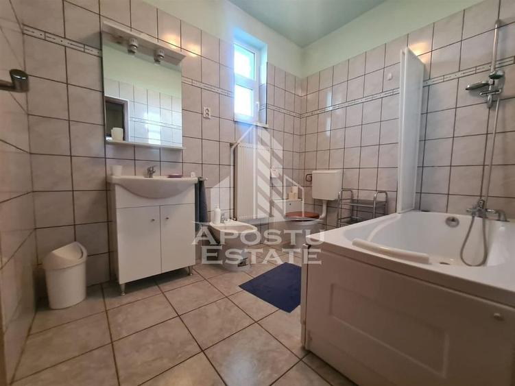 Casa, 4 camere, 3 locuri de parcare, zona Sagului - 16
