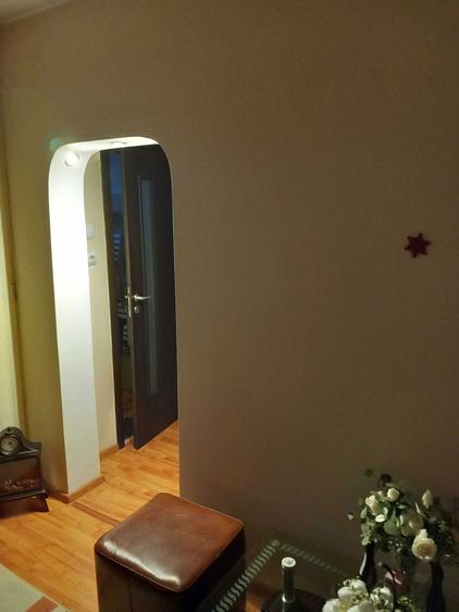 Apartament renovat complet - 2