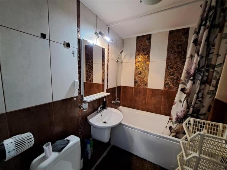 RECO chirie etajul 1 central - 4