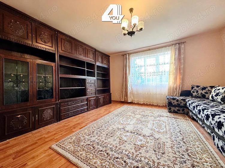 Casa formata din doua corpuri ?i teren de 863 mp, mobilata ?i utilata - 3