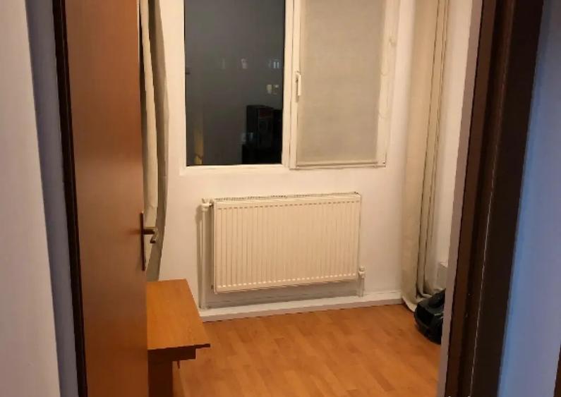 Vand sau schimb apartament cu patru camere - 4