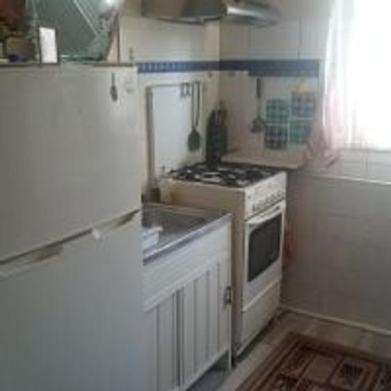 Dristor - 4 minute Metrou -bloc reabilitat - 2 camere decomandat - 4