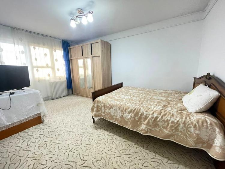 Apartament 3 camere decomandat - Podu Ros-liceul Racovita - 3