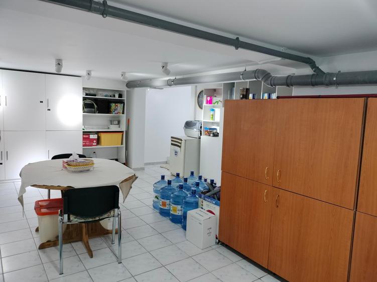 casa superba, zona linistita, accesibil, cu mansarda locuibila de 100mp. - 54