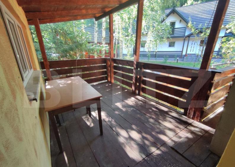 Pensiune 12 camere, 1500 mp teren, Sucevita - 4