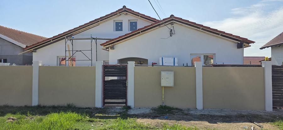 Casă în renovare – 143 mp Amprenta la sol + 710 mp teren | Reducere 15% - 1