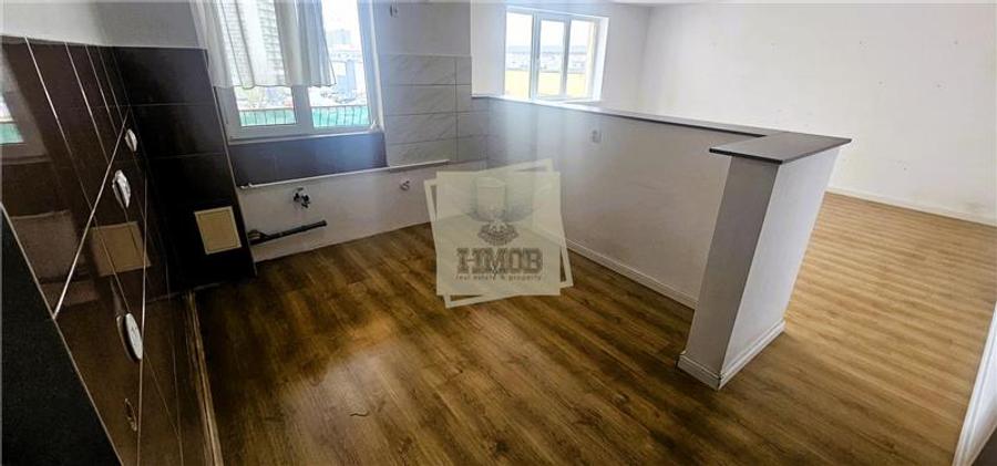 Apartament 3 camere decomandat 81mp 2 balcoane zona Supeco - 3