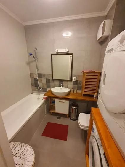 Inchiriez apartament cu 2 camere, zona grozavesti, metrou 3' - 4