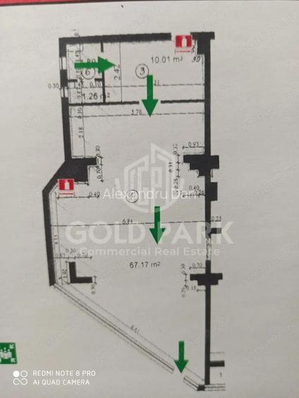 Sp. Comercial-Vitrina la Strada-MARASTI-in Statia de bus