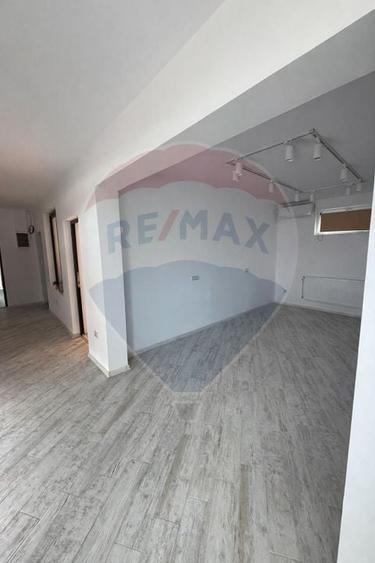 Cladire comerciala ODOBESTI - 4